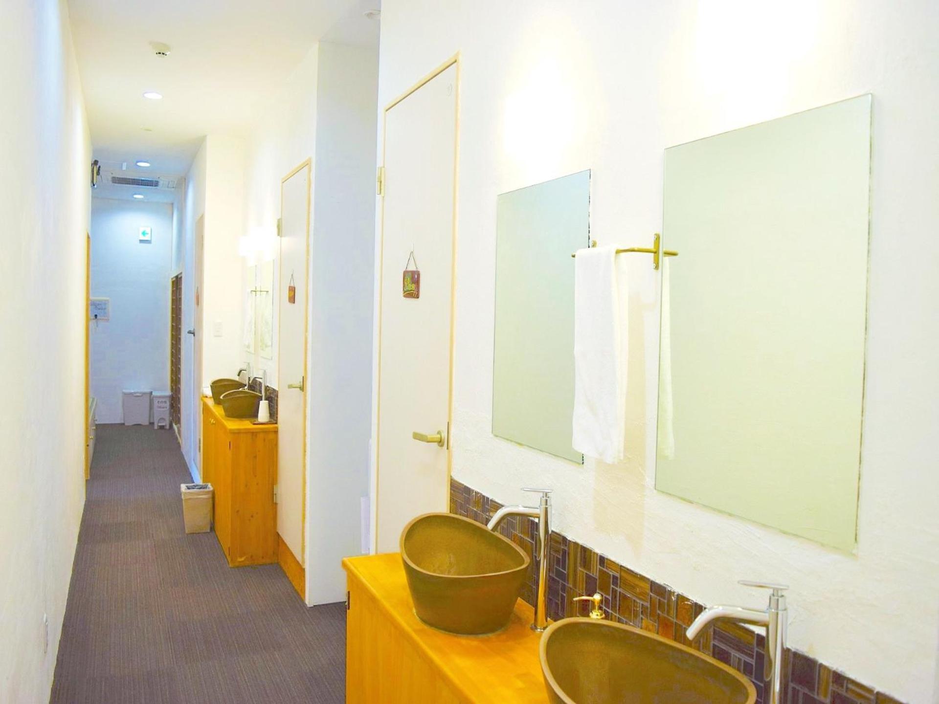 Hiroshima Hostel En Экстерьер фото