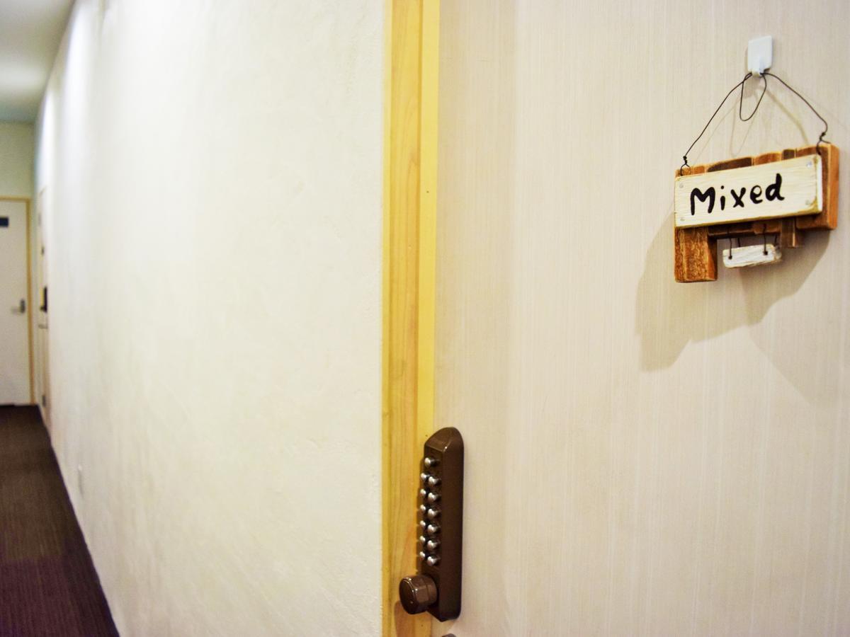 Hiroshima Hostel En Экстерьер фото