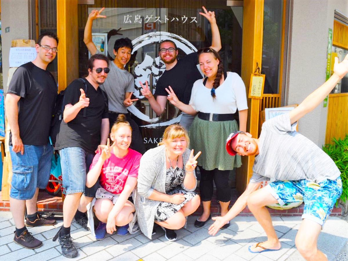 Hiroshima Hostel En Экстерьер фото