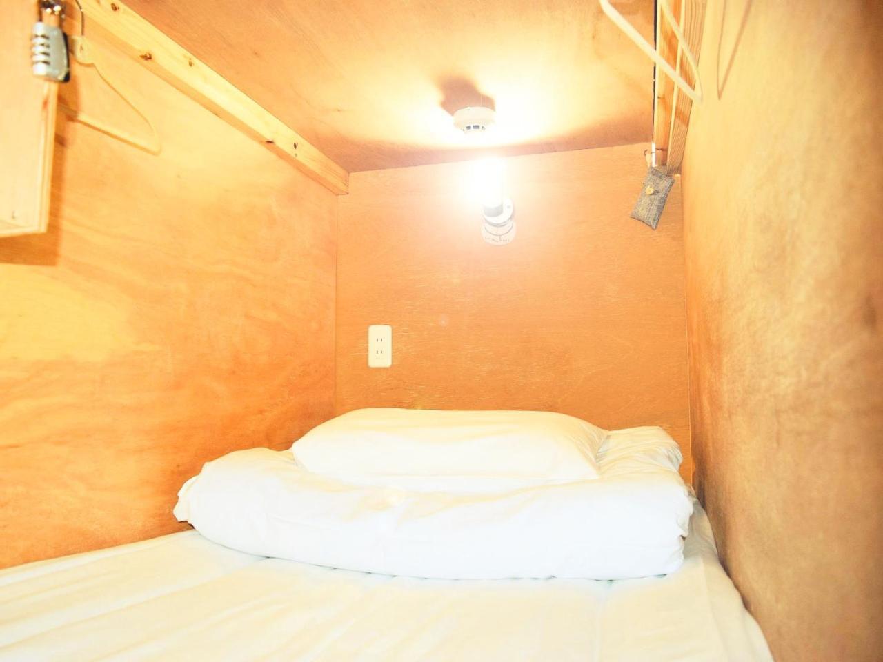 Hiroshima Hostel En Экстерьер фото